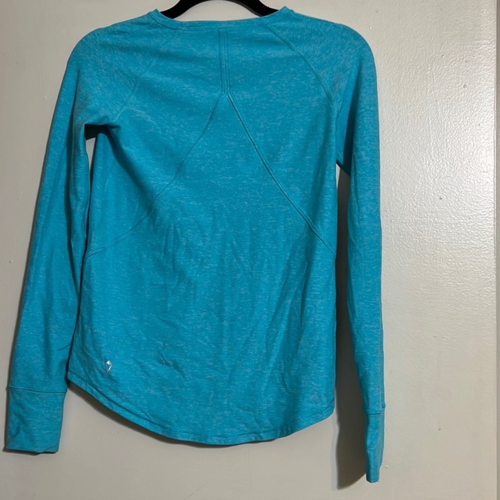 Ivivva longsleeve top
